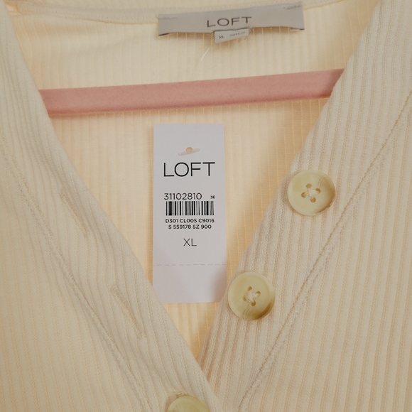 NWT Loft Cream Top w/ Buttons - Picture 3 of 3